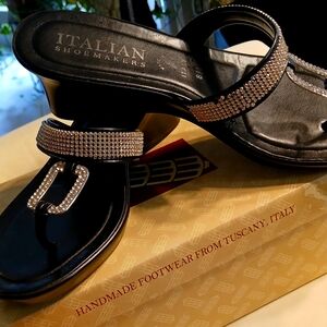 Black women sandals